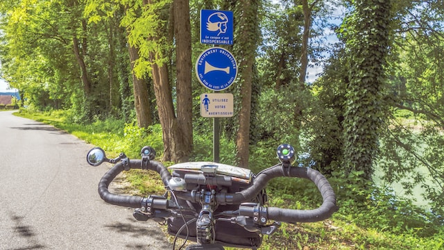 Maitriser le code de la route sans depenser un centime